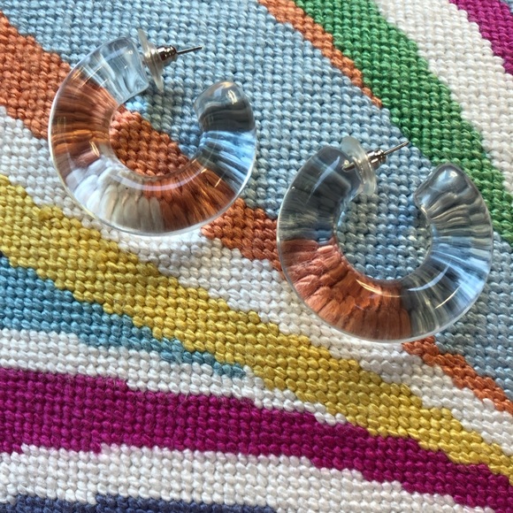 Jewelry - Lucite earrings. Never worn. Mod and cool.